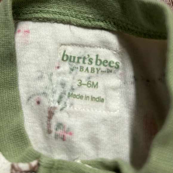 Christmas Pajama Sets - Picture 4 of 5